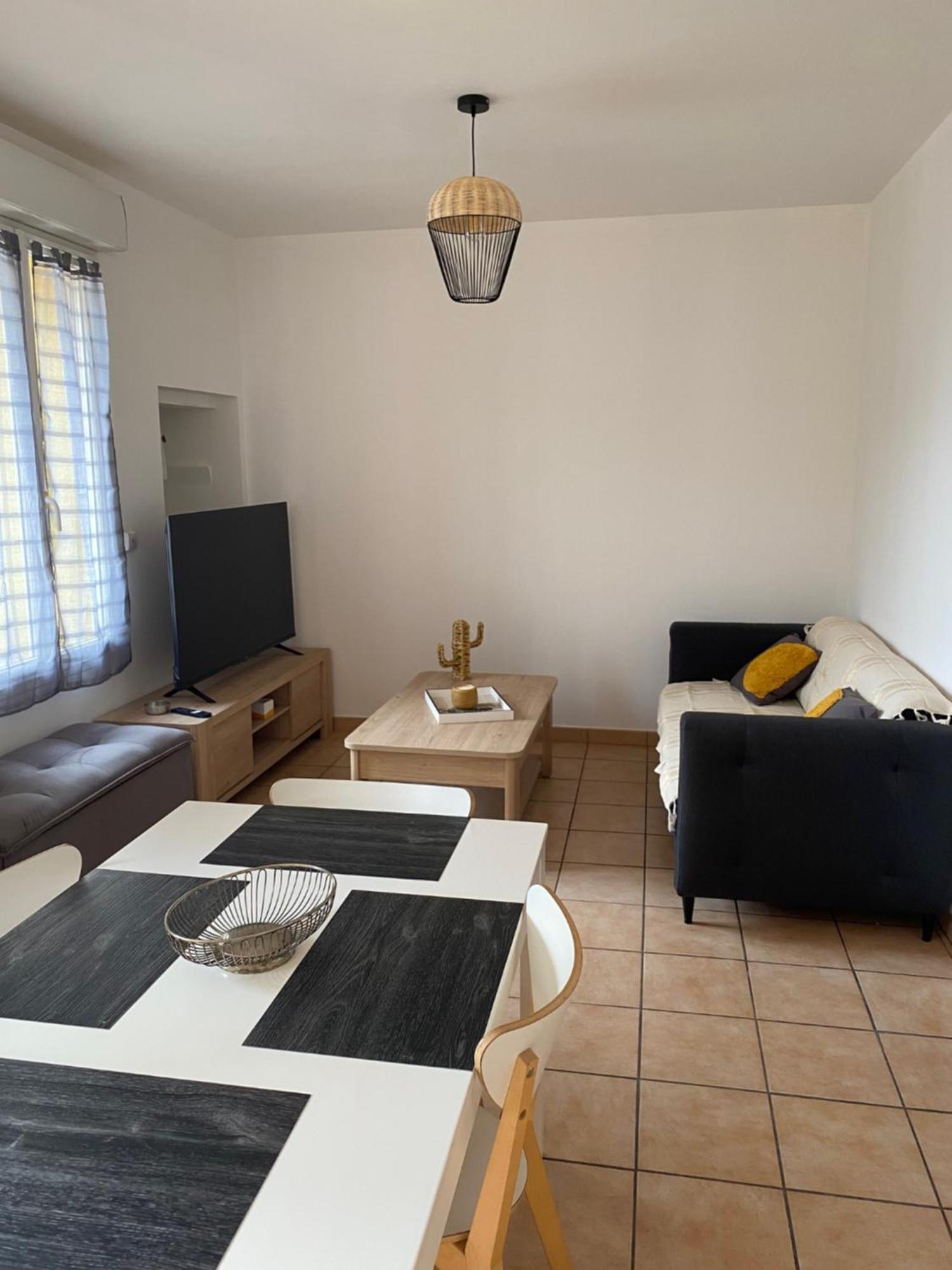 Tres Bel Appartement ! Saleilles Zewnętrze zdjęcie